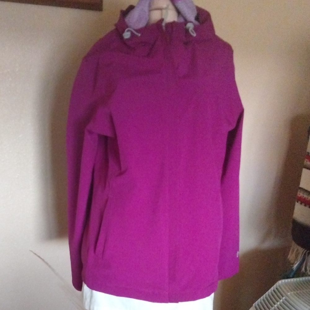 FREE COUNTRY WATERPROOF PACKABLE JACKET SIZE L